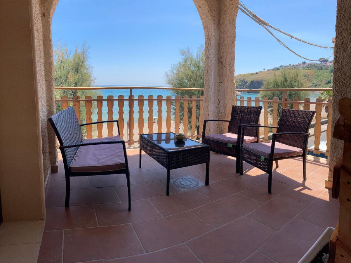 Noemi Holiday House أغنون باني المظهر الخارجي الصورة