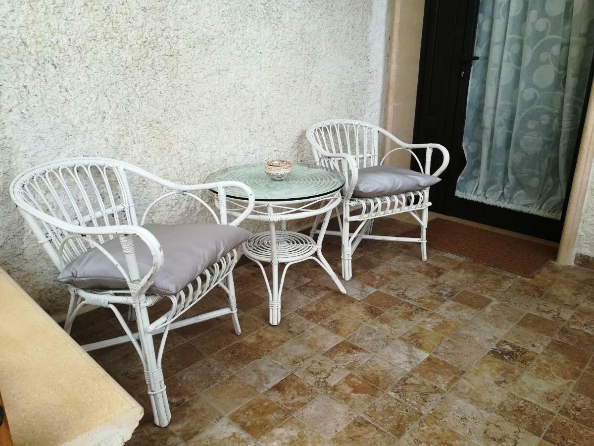 Noemi Holiday House أغنون باني المظهر الخارجي الصورة